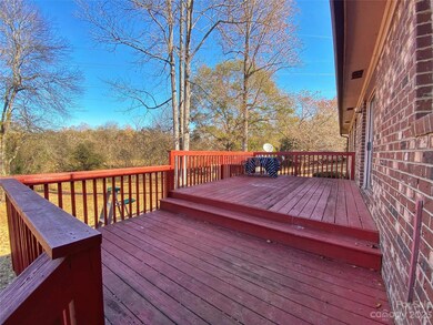 517 Goldwater St, Shelby, NC 28152 - photo 7