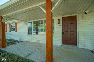 678 N Pendleton Ave, Pendleton, IN 46064 - photo 3