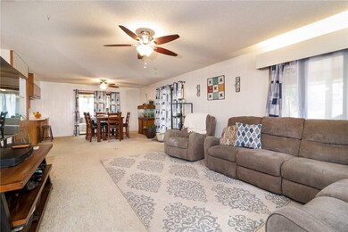 6 Johnson Cir, Bella Vista, AR 72715 - photo 2