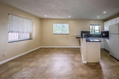 750 SW 2nd St unit 1, Fort Lauderdale, FL 33312 - photo 2
