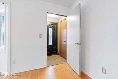 03-Entry_KC_02595