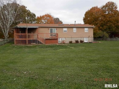 4370 Westport Cir, Galesburg, IL 61401 - photo 4