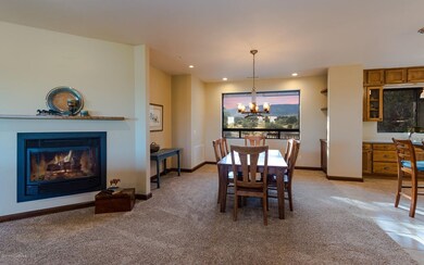 DINING-ROOM_5571