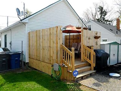 5611 310th St, Toledo, OH 43611 - photo 4