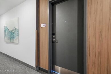 2670 Canyons Resort Dr unit 323, Park City, UT 84098 - photo 4