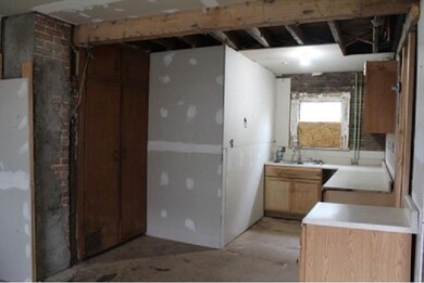 119 Mannering St, Berlin, NH 03570 - photo 7