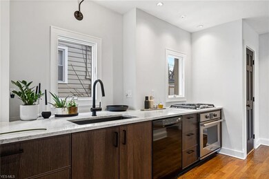 3392 Euclid Heights Blvd, Cleveland, OH 44118 - photo 7