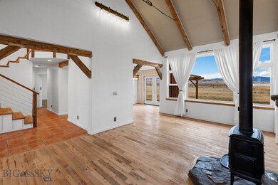 Living Room w/ Mountain Views