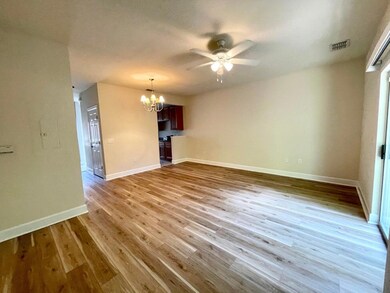 Living:dining room