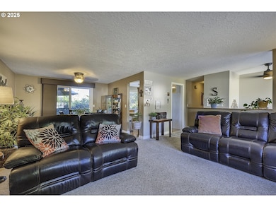 1104 Magnolia Way, Forest Grove, OR 97116 - photo 5