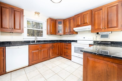 67 Cathole Rd, Bantam, CT 06750 - photo 6