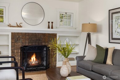 8266 4th Ave NE, Seattle, WA 98115 - photo 4