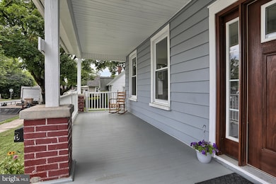 1625 E Chocolate Ave, Hershey, PA 17033 - photo 3