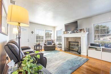 14647 Nurmi St, Sylmar, CA 91342 - photo 3