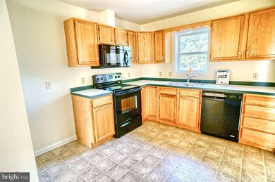 409 S 4th St, Newport, PA 17074 - photo 7