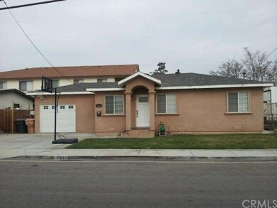 Both homes have a 1 car garage.