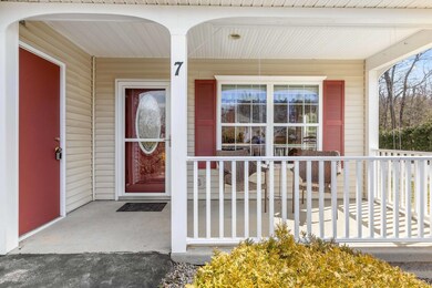 310 hill st unit 7, biddeford-23