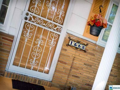 1668 Lake Dr NE, Center Point, AL 35215 - photo 5