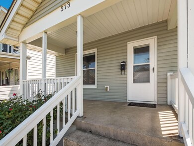 213 E Hinman Ave, Columbus, OH 43207 - photo 3