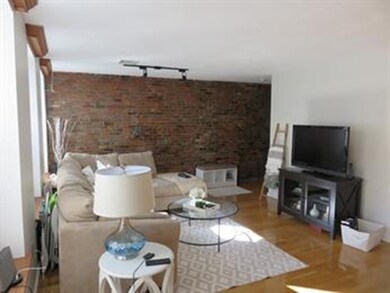 12-16 Greenough Ln unit Suite 102, Boston, MA 02113 - photo 3