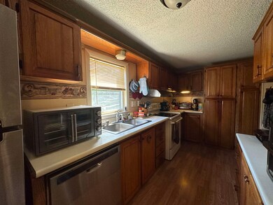 2 Harbourt Dr, Winchester, NH 03470 - photo 7