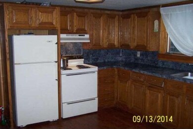 45 W Ruddle St, Coaldale, PA 18218 - photo 6