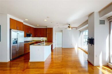 Waterplace unit 1114, Providence, RI 02903 - photo 6