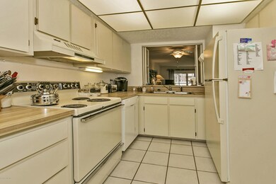 005_Kitchen