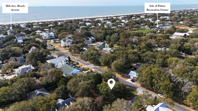 Proximity to beach and rec center
