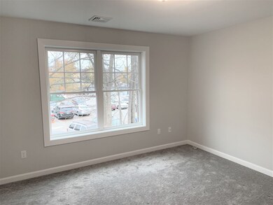 13 Clifford St unit A, Exeter, NH 03833 - photo 4