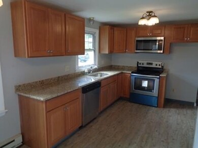 137 Massasoit Ave, West Springfield, MA 01089 - photo 6