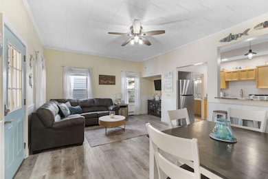 34 School St, Old Orchard Beach, ME 04064 - photo 6