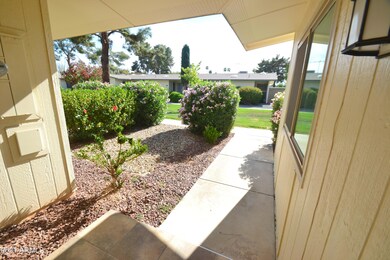 10534 W Highwood Ln, Sun City, AZ 85373 - photo 5