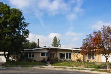 5301 Manton Ave - 02