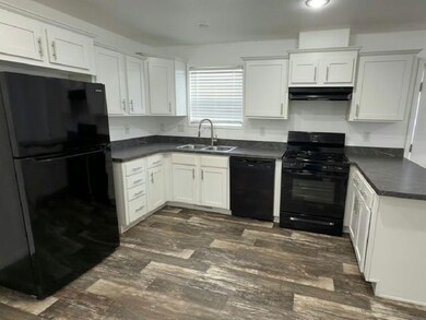 2537 Las Vegas Blvd N unit 44, North Las Vegas, NV 89030 - photo 5