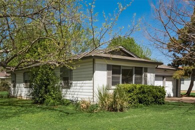 233 Anderson Dr, Hurst, TX 76053 - photo 3