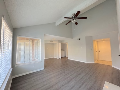 12200 Overbrook Ln unit 38D, Houston, TX 77077 - photo 3