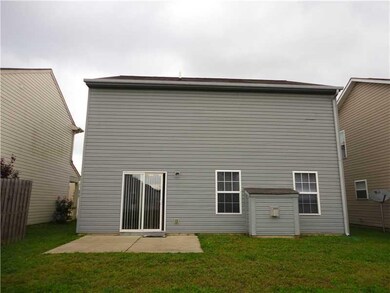 2321 Meadow Bend Dr, Columbus, IN 47201 - photo 6