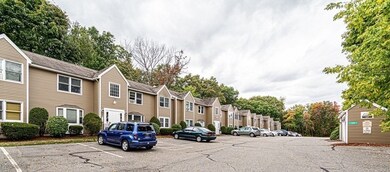306 Aiken Ave unit 18, Lowell, MA 01850 - photo 4