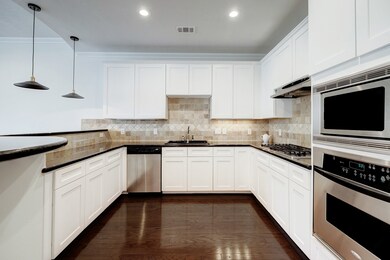 This kitchen is so spacious! Tons of room for cook
