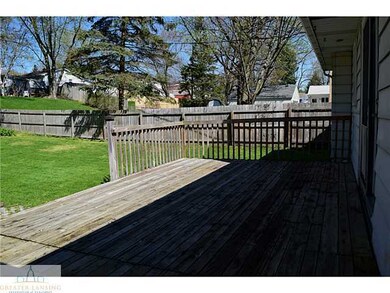 5304 Tulip Ave, Lansing, MI 48911 - photo 4