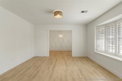 Living Area 1