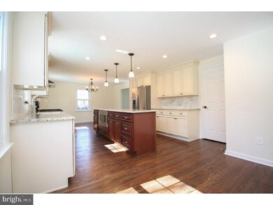 37 Harrowgate Dr, Cherry Hill, NJ 08003 - photo 2