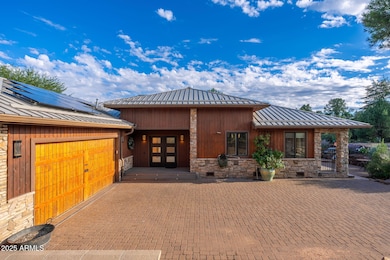 203 S Crescent Moon - 05