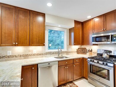 5001 Dulce Ct, Annandale, VA 22003 - photo 4