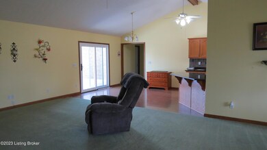 151 Cammi Dr, Shepherdsville, KY 40165 - photo 4