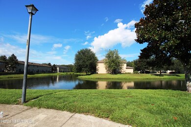 7781 Highchair Ln, Jacksonville, FL 32210 - photo 5