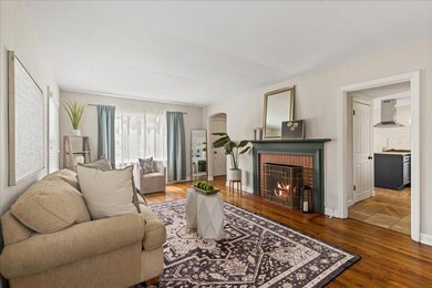 180 E Cooke Rd, Columbus, OH 43214 - photo 4