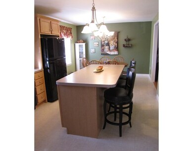 100 Primrose Hill Rd, Dracut, MA 01826 - photo 7