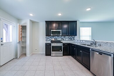 17714 Planted Orchard Dr, Hockley, TX 77447 - photo 4